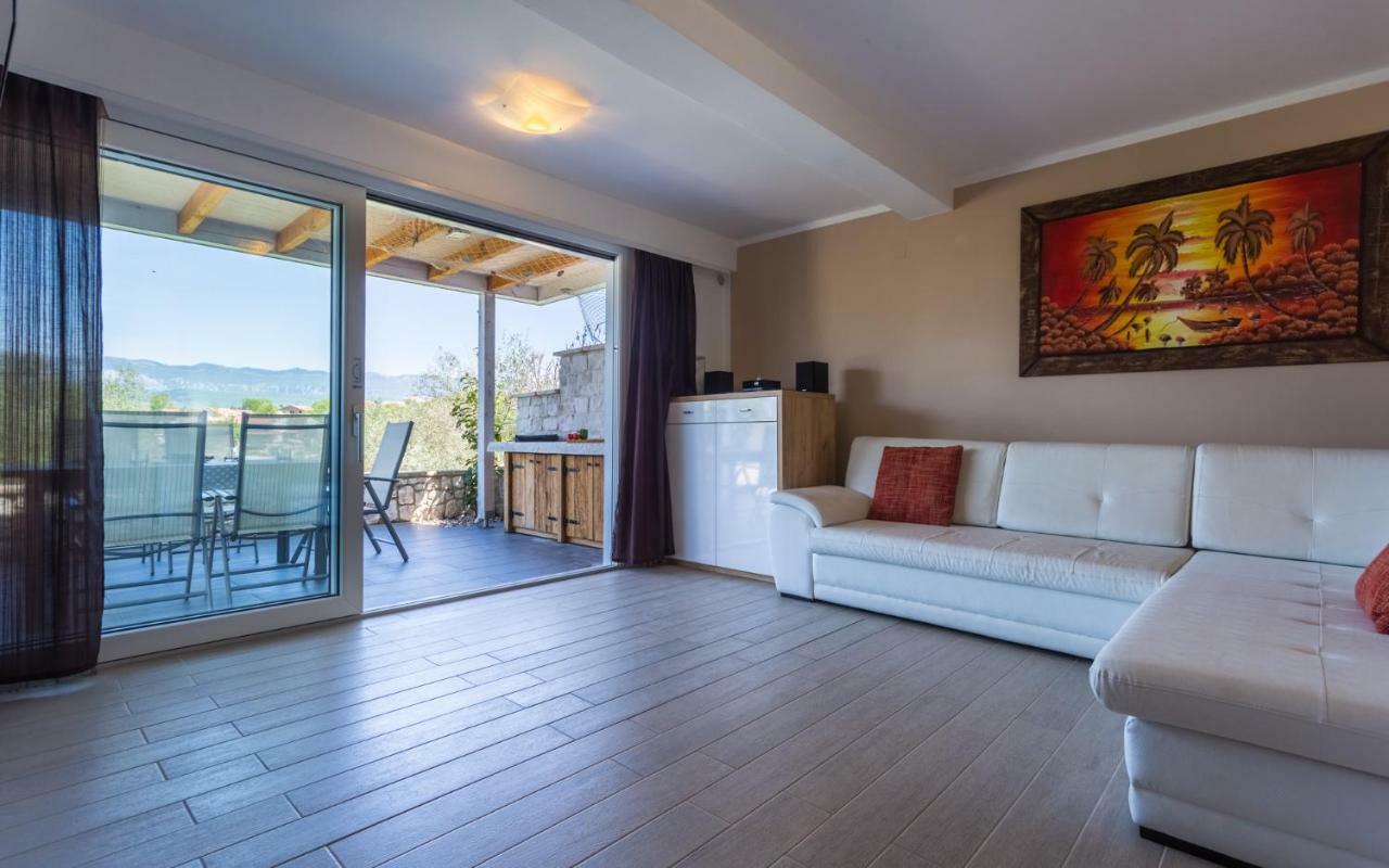 Apartment Trava クリムノ エクステリア 写真